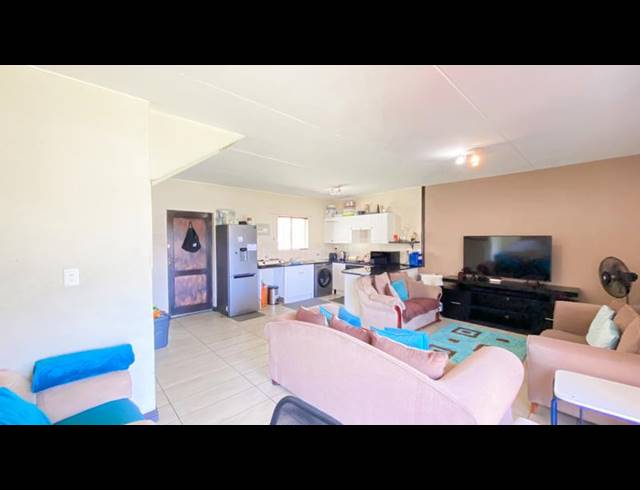 2 BEDROOM DUPLEX FOR SALE IN ALOE PLACE